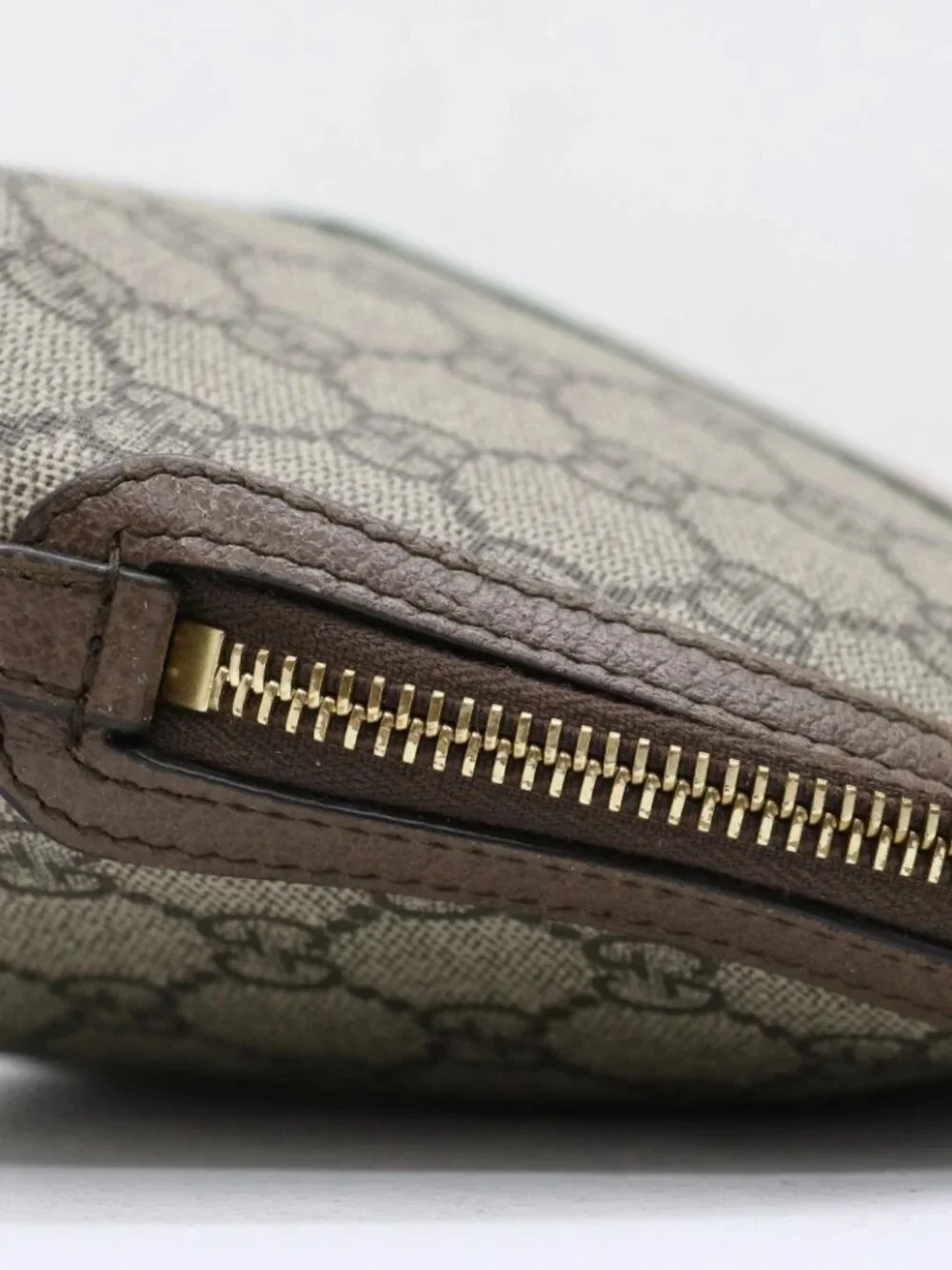 GUCCI Ophidia GG Supreme Cosmetic Bag Pouch